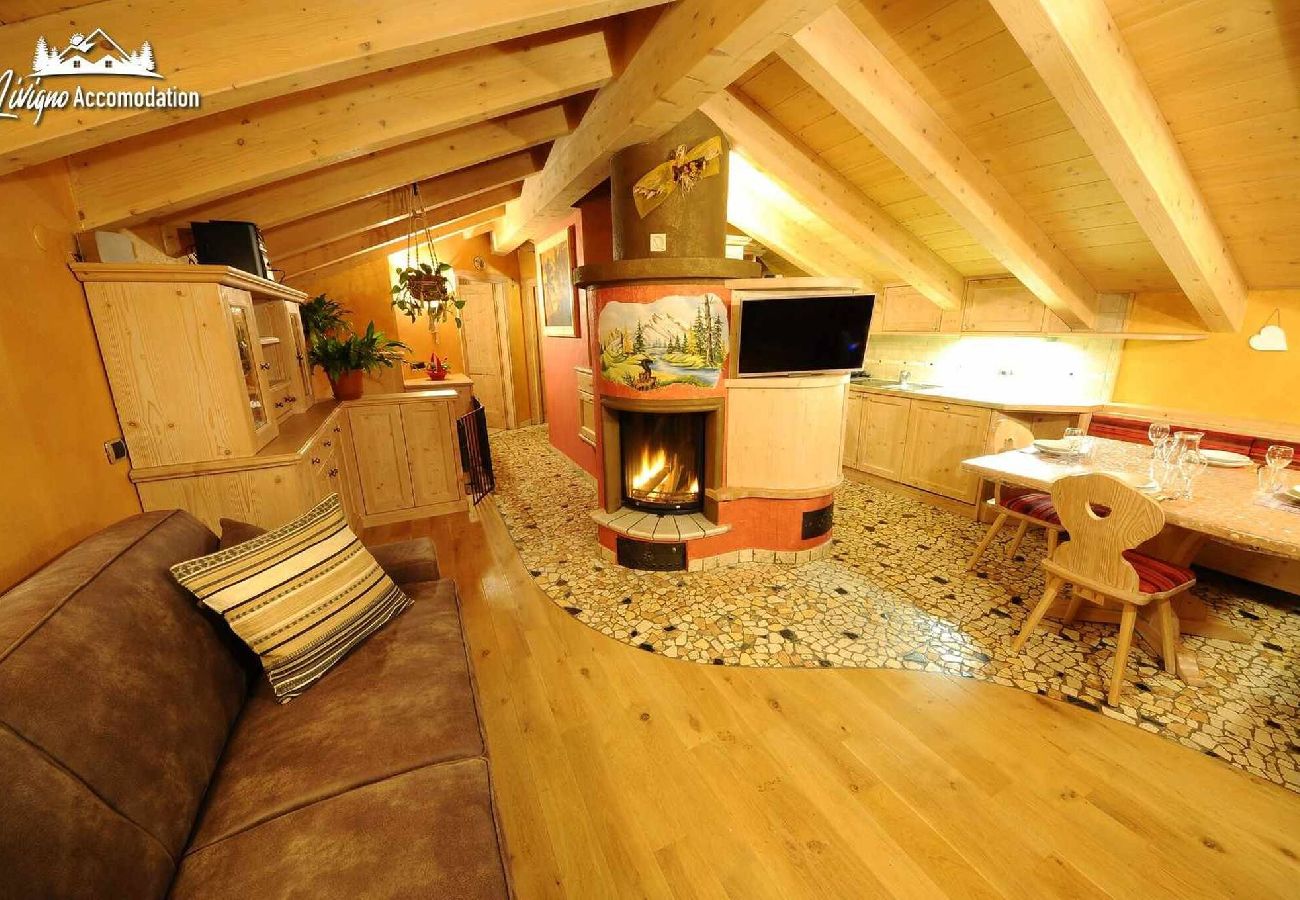 Appartamento a Livigno - Chalet Lucky Attic Exlusive Chalet with fireplace 