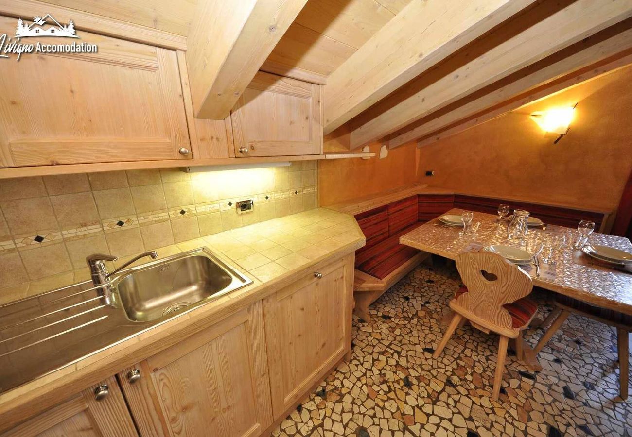 Appartamento a Livigno - Chalet Lucky Attic Exlusive Chalet with fireplace 