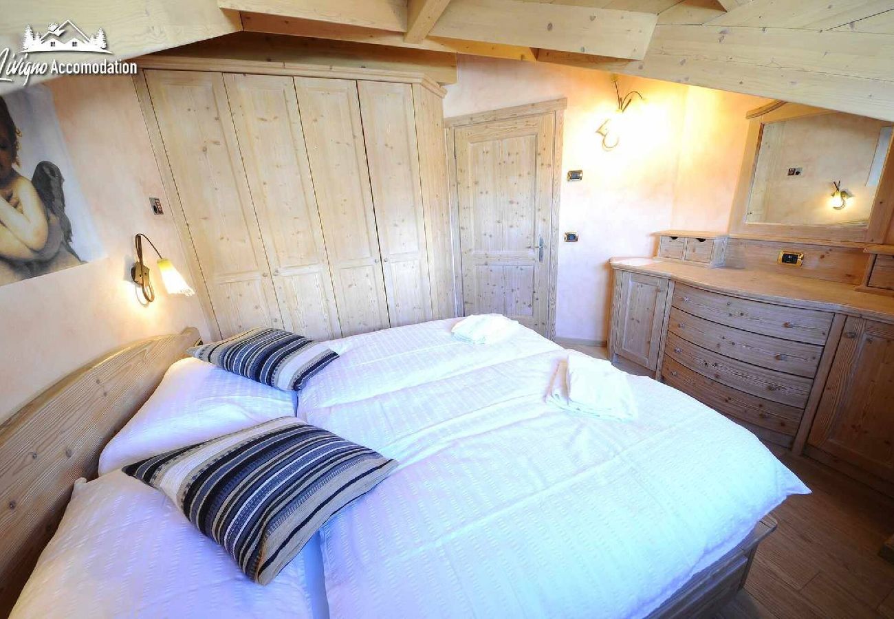 Appartamento a Livigno - Chalet Lucky Attic Exlusive Chalet with fireplace 