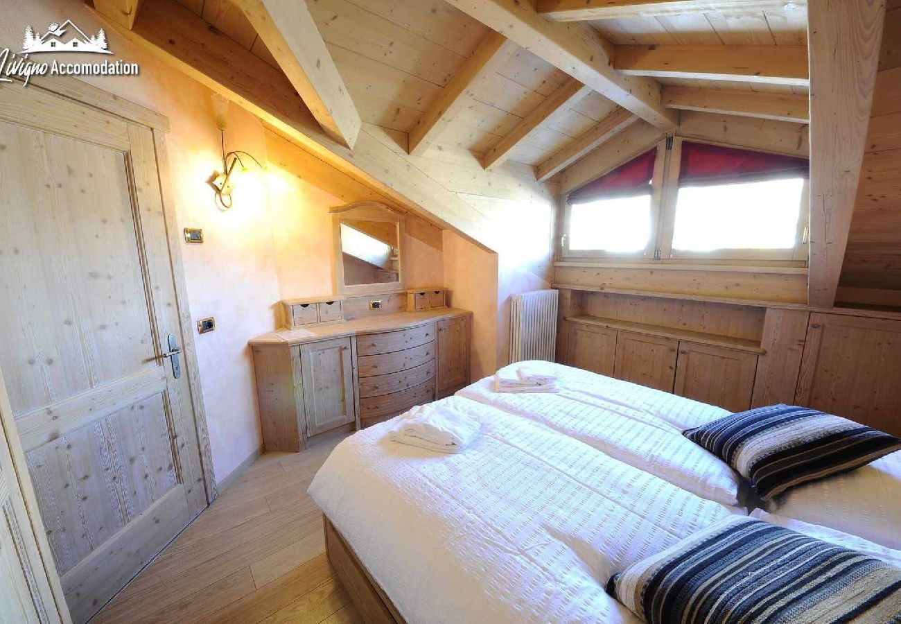 Appartamento a Livigno - Chalet Lucky Attic Exlusive Chalet with fireplace 