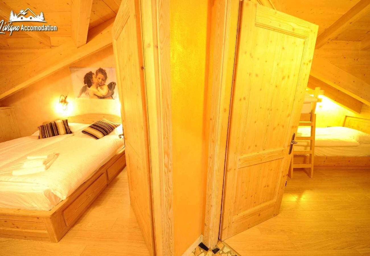 Appartamento a Livigno - Chalet Lucky Attic Exlusive Chalet with fireplace 