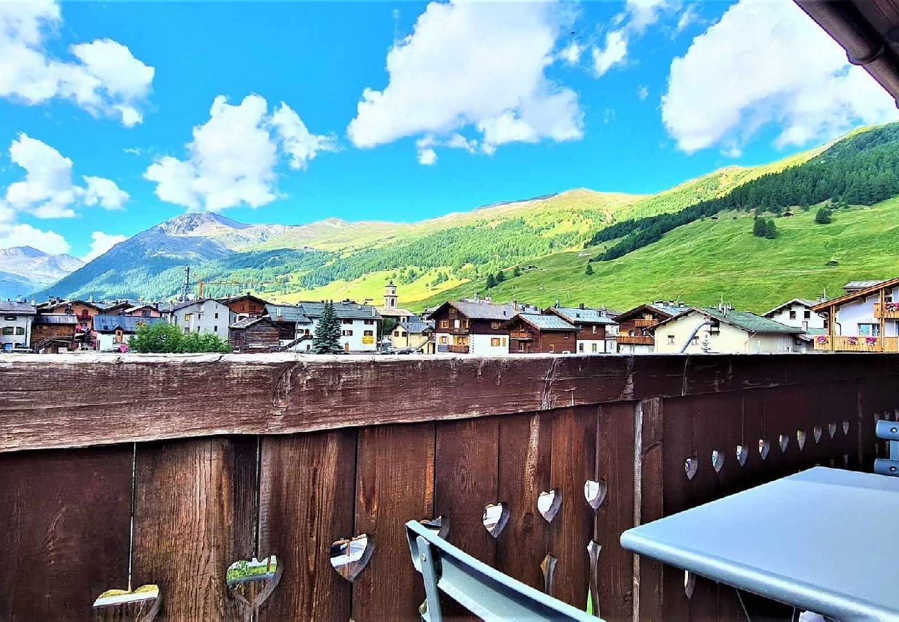 Appartamento a Livigno - Miky's apartment - In pieno centro - Ideale per un divertimento assoluto 