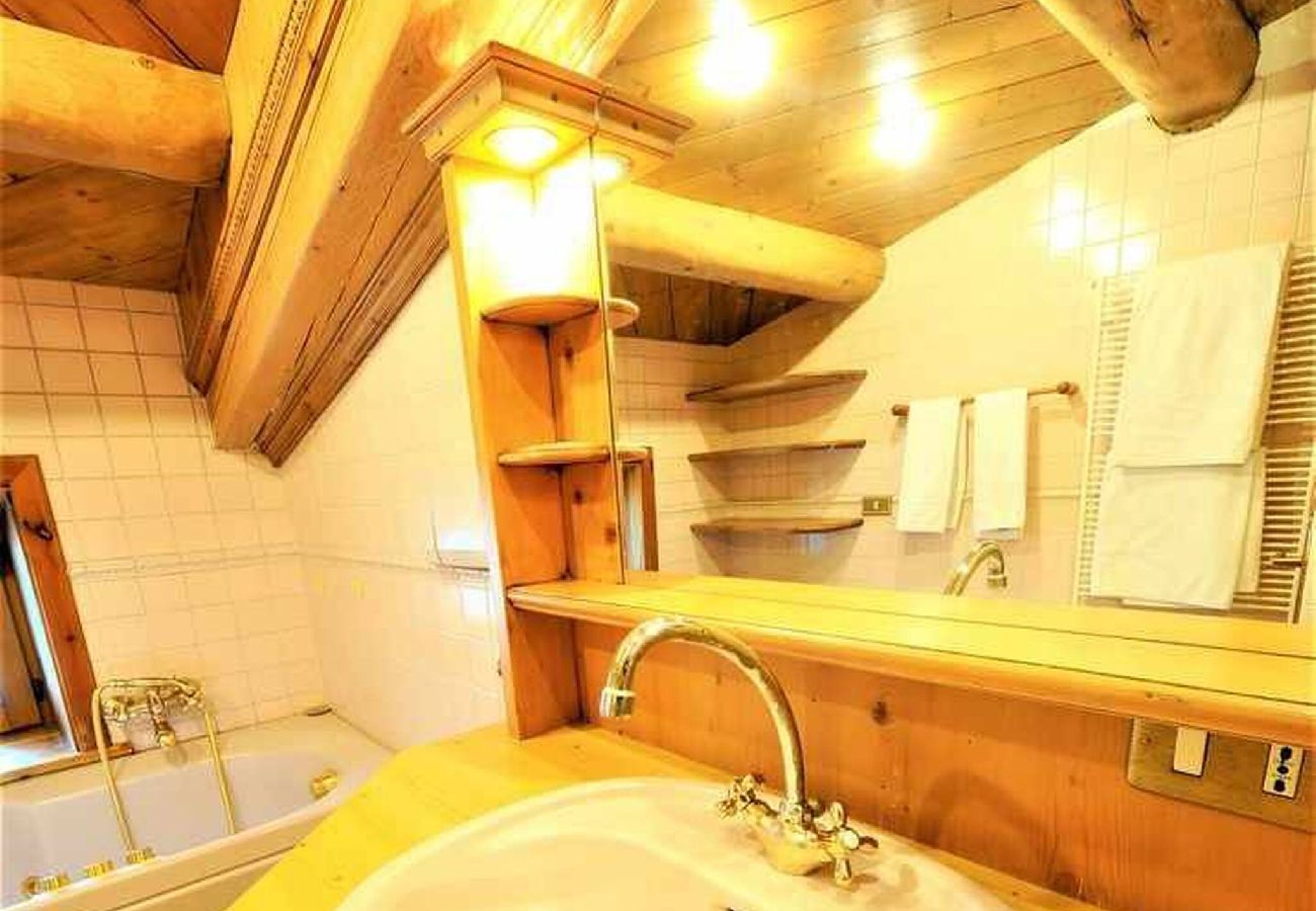 Appartamento a Livigno - Miky's apartment - In pieno centro - Ideale per un divertimento assoluto 