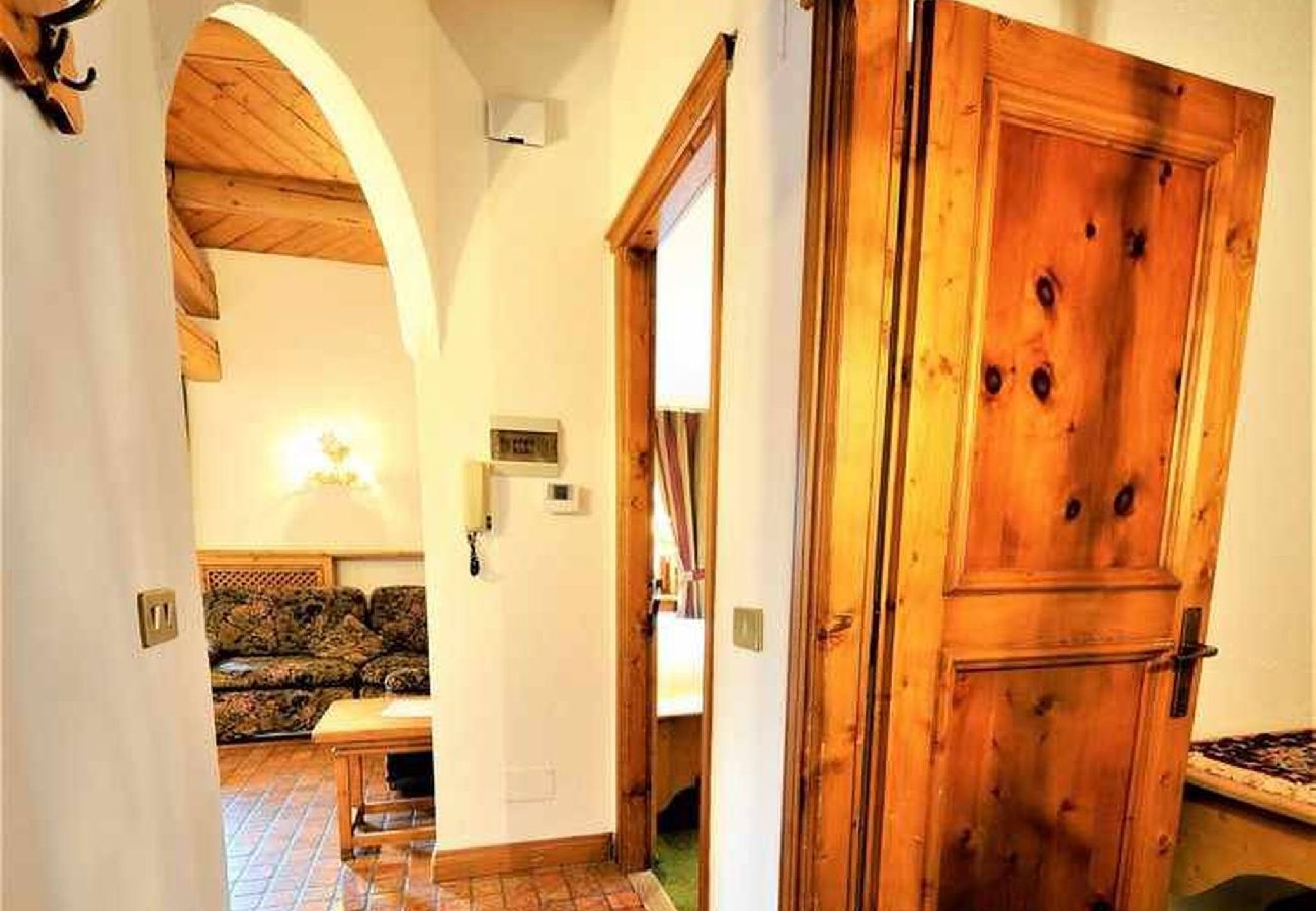 Appartamento a Livigno - Miky's apartment - In pieno centro - Ideale per un divertimento assoluto 