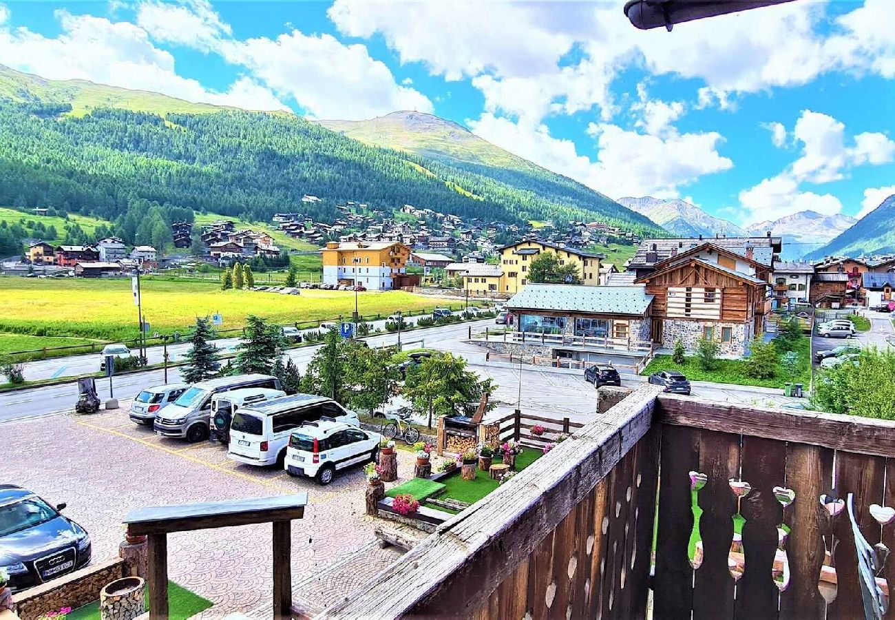 Appartamento a Livigno - Miky's apartment - In pieno centro - Ideale per un divertimento assoluto 