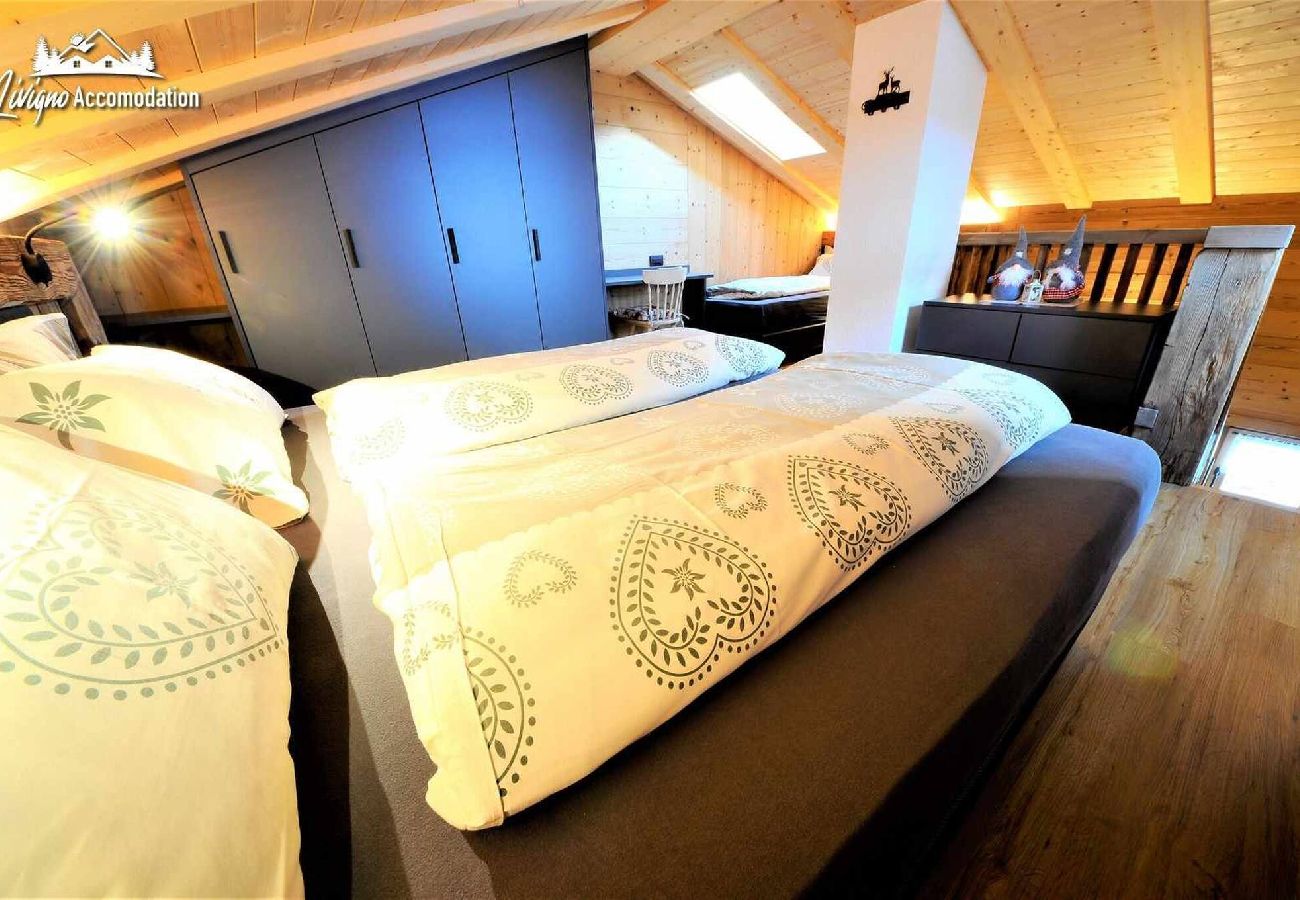 Villetta a Livigno - Mountain Chalet Scoiattolo 