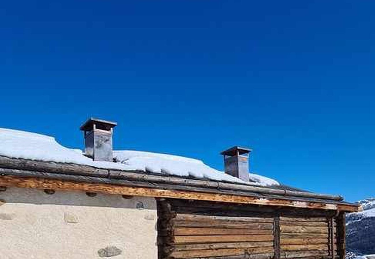 Villetta a Livigno - Mountain Chalet Scoiattolo 