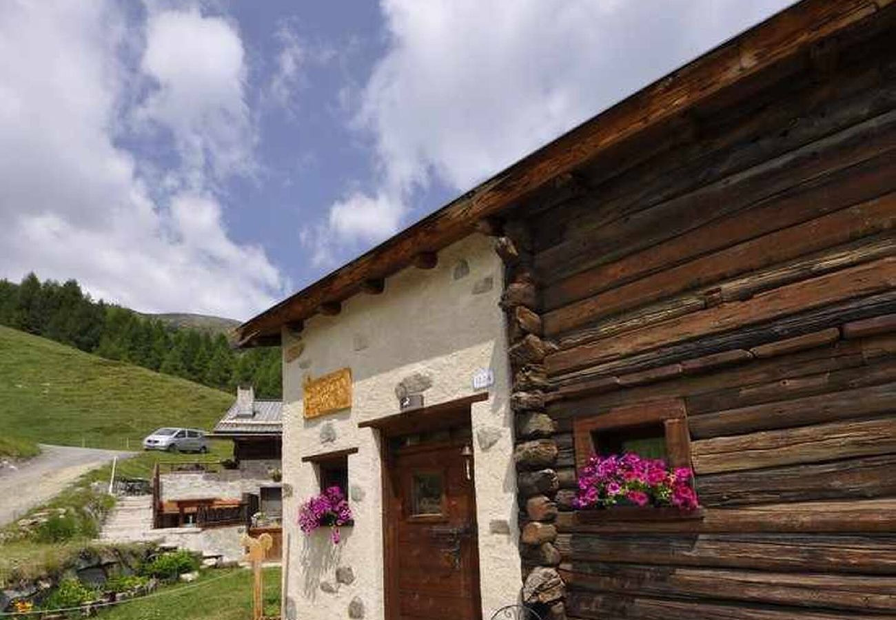 Villetta a Livigno - Mountain Chalet Scoiattolo 