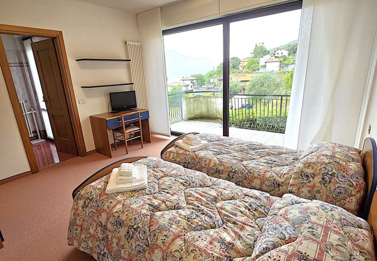Appartamento a Cremia - Appartamento Vista lago di como in zona tranquilla 