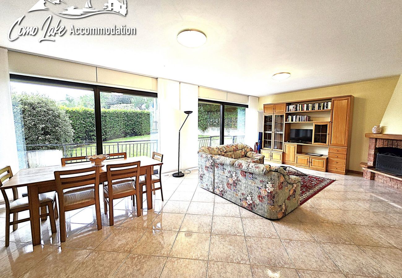Appartamento a Cremia - Appartamento Vista lago di como in zona tranquilla 