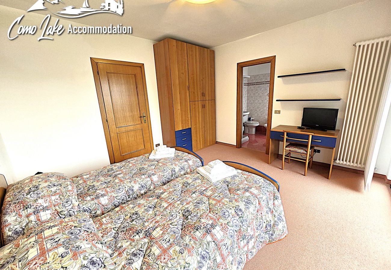 Appartamento a Cremia - Appartamento Vista lago di como in zona tranquilla 